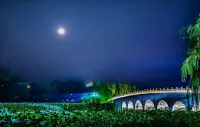 Danfeng Shengyi Hotel