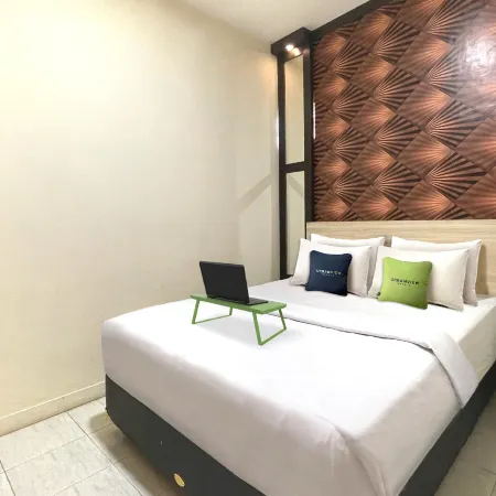 Urbanview Hotel Harapan Palopo