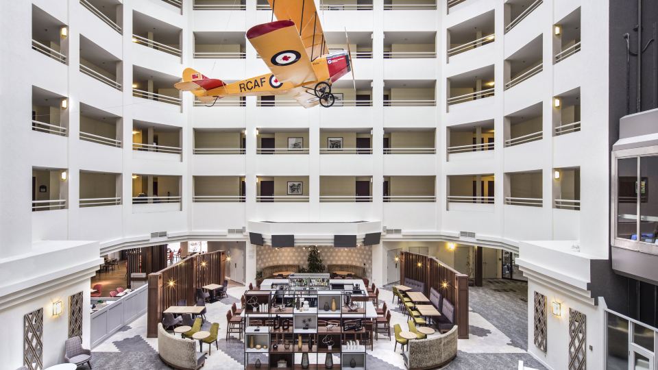Holiday Inn MONTREAL-LONGUEUIL by IHG