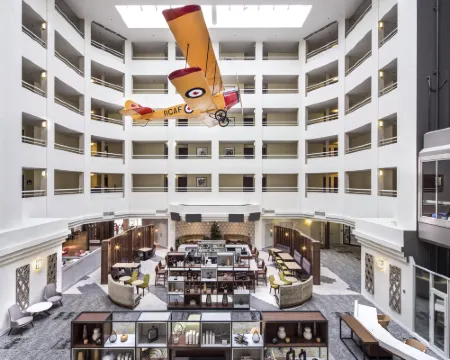 Holiday Inn MONTREAL-LONGUEUIL by IHG Hotéis em Longueuil