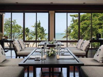 レストラン モーベンピック アサラ リゾート&スパ ホアヒンの写真