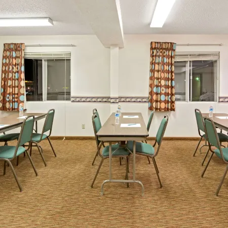 Super 8 by Wyndham Plano/Dallas Area