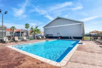 La Quinta Inn by Wyndham San Antonio Brooks City Base - Fitnessstudio