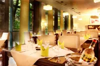 Hotel Kiel by Golden Tulip - breakfast