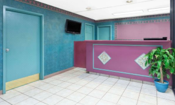 Days Inn by Wyndham Morristown