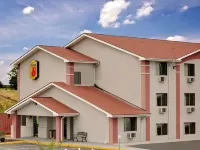 Super 8 by Wyndham Waynesboro Hotels in Waynesboro