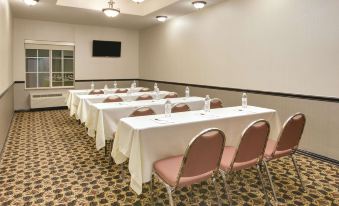 La Quinta Inn & Suites by Wyndham Corsicana