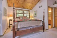 Couples Cabin - 5 Mi to DT Berkeley Springs! - WiFi