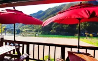 Youngwol River and Stars Pension Hotel di Yeongwol