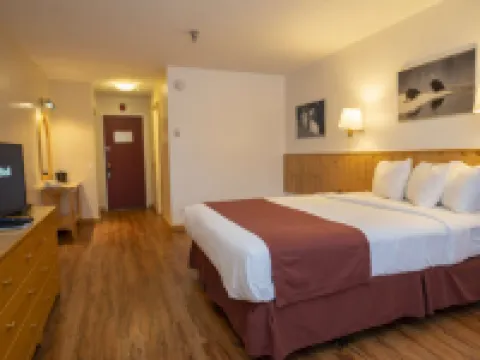 Canadas Best Value Inn River View Hotel Hotels in Whitehorse