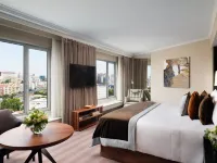 كورينثيا ليسبون Hotels near سيت ريوس
