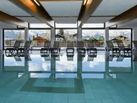 Domaine des Reines C10 - プール