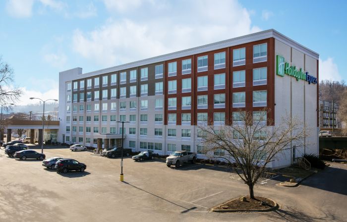 Holiday Inn Express CHARLESTON-CIVIC CENTER by IHG