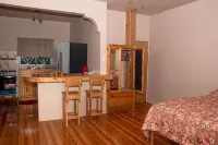 Seacret Studios - Cozy Jamaican Retreat Apts by RedAwning Hotels in 