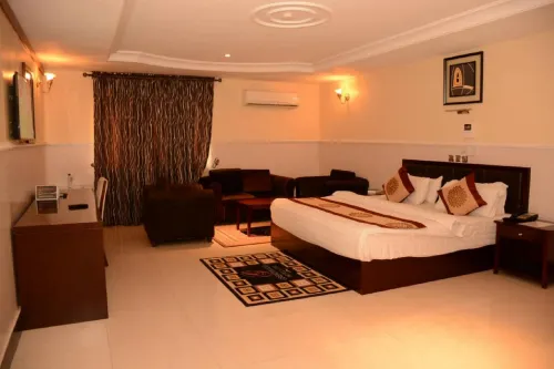 Greatwood Hotel Hotels in Owerri