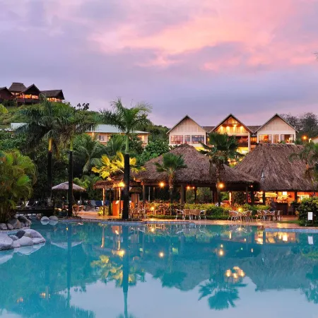 Outrigger Fiji Beach Resort