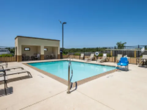 Best Western Temple Inn  Suites Hotels in Temple