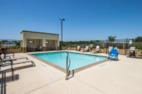 Best Western Temple Inn  Suites