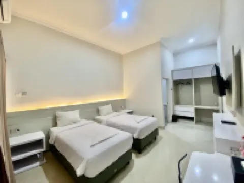 El Malik Hotel Sumenep Hotels in Sumenep