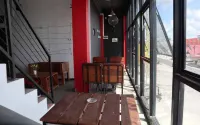 Artz Hotel Hotels in Panarung