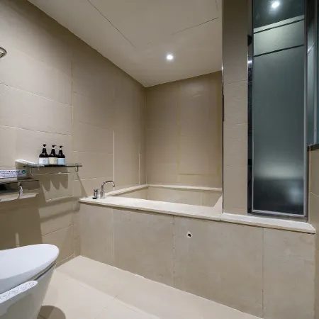 Almond Hotel Busan Station