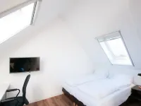 Oesterdam Resort Hotels in Tholen