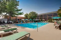 Holiday Inn WESTBURY-LONG ISLAND by IHG - 3-Star