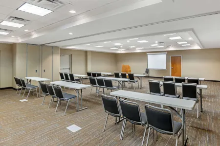 Comfort Suites at Virginia Center Commons