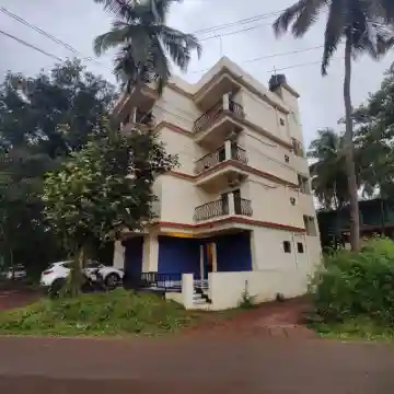 Blue Door Hotel Exterior