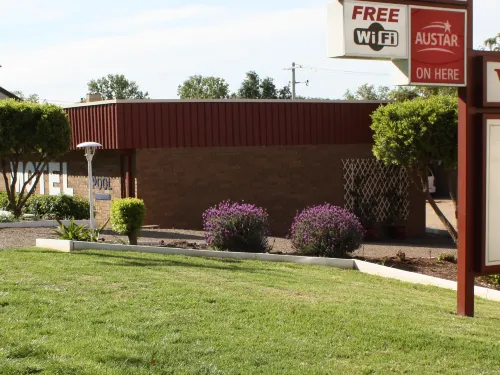 Camellia Motel Hotels in Narrandera