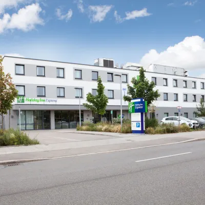 Holiday Inn Express MUNICH - OLYMPIAPARK by IHG Hotels near Untermenzing