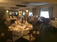Falcon Hotel - breakfast