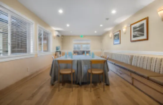 Marin Suites Hotel