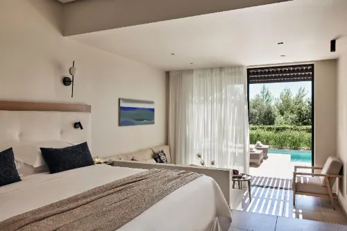 Celestial All Suites - 4-Star
