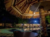 Almont Inland Resort - Rooftop Pools