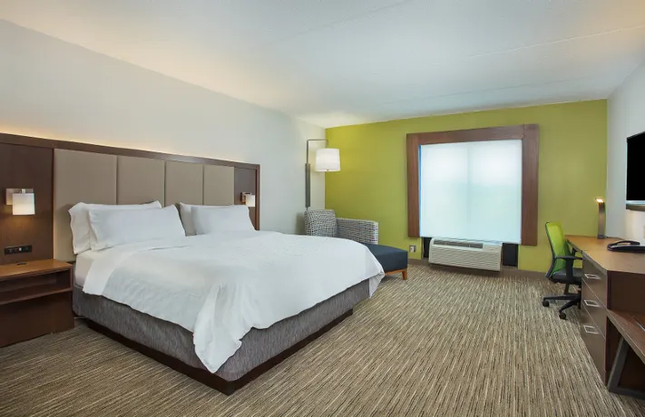 Holiday Inn Express & Suites Lebanon-Nashville Area Hotels near 