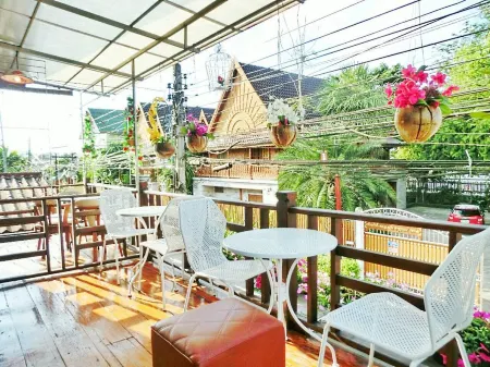Khobjaina Homestay Soi 4