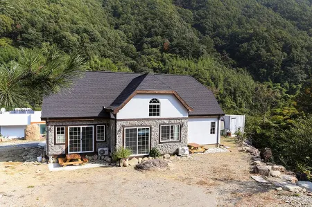 Sancheong Jirisan Valley Pension