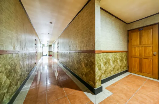 Busan Nampodong Stay Hotels near Gamcheon Culture Village