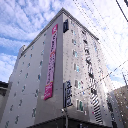 WA Hotel
