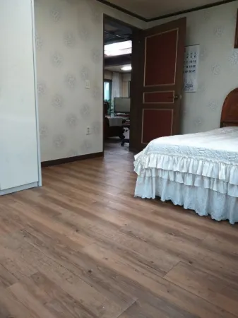 Jecheon Noksu and Cheongsan House Pension