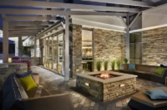 達拉斯羅克沃爾SpringHill Suites飯店