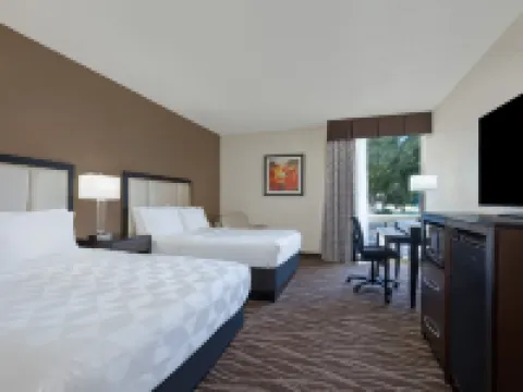 Holiday Inn DES MOINES-AIRPORT/CONF CENTER by IHG Hotels in Des Moines