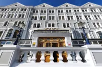 Cbh Imperial Hotel Hotel dekat St. David's Methodist Church