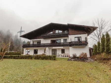 Terrace Garden Retreat Отели рядом с достопримечательностью «Bad Gasteiner Wasserfall»