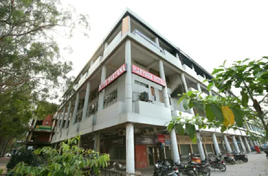 Hotel Haryana Hotels near Zakir Hussain Rose Garden