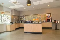 哥倫比亞麥德林萬豪城市快捷普拉斯飯店 - 早餐