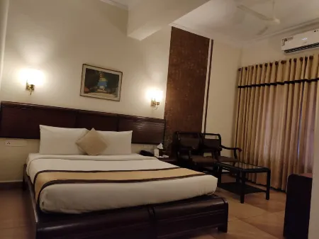 Yuvarani Residency