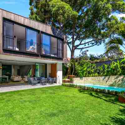 Luxico Clifton Modern Luxe (Heated Pool) Hotel Exterior