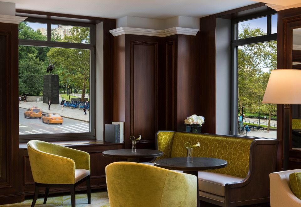 1. 더 리츠-칼튼 ..